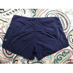 Lulu Lemon  speed up Navy Shorts